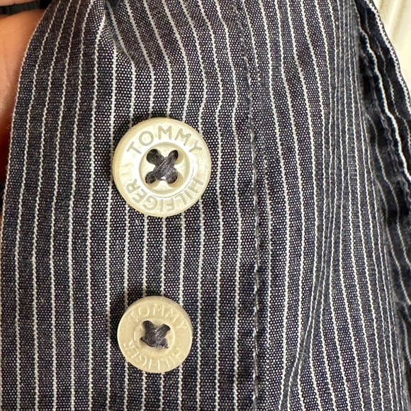 Tommy Hilfiger Mens Striped Short Sleeve Button Down Camp Shirt Blue Size Medium - Picture 6 of 9